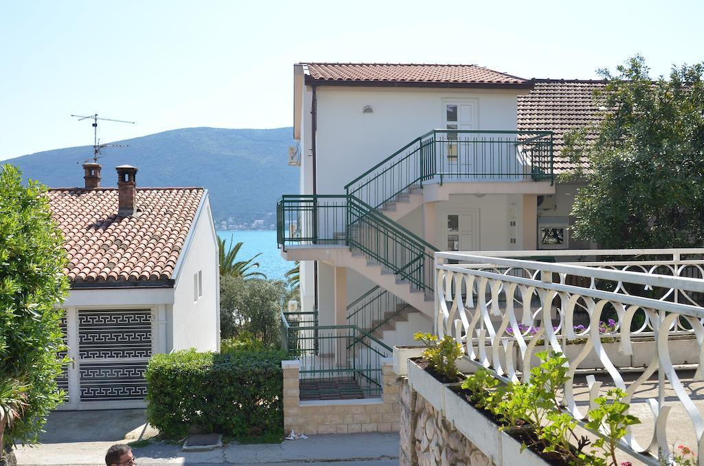 Apartments Mako Herceg Novi Pokoj fotografie